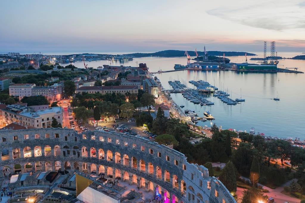 Apartman Harbor View *